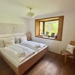 Lejlighed With Fireplace & Mountain Views Parpan
