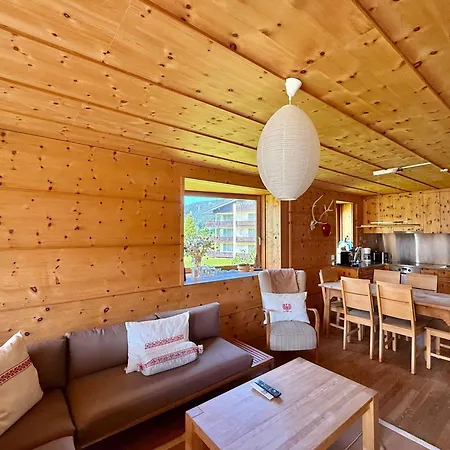 Lägenhet With Fireplace & Mountain Views